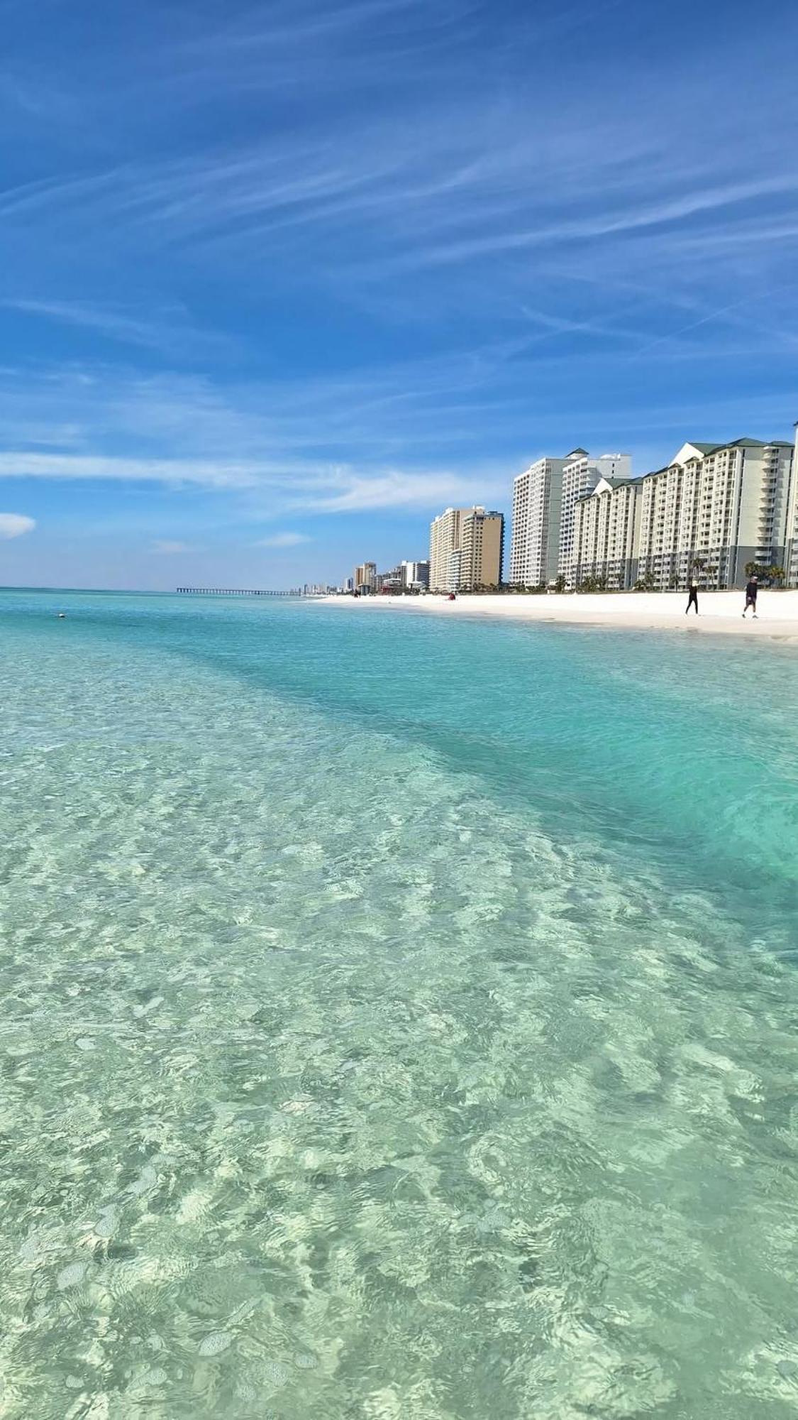 Apartment Stunning Ocean Front 2br 2ba Free Lounges Panama City Beach