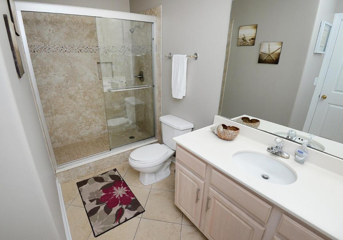 Stunning Ocean Front 2br 2ba Free Lounges Apartment Panama City Beach